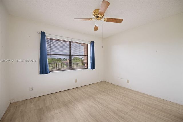 10100 NW 30th Ct 309, Sunrise, FL 33322