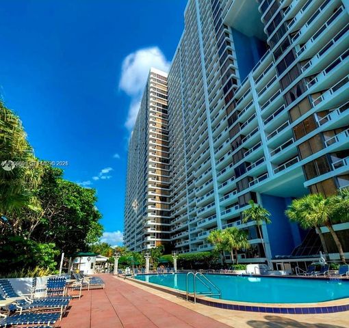 1717 N Bayshore Drive A2938, Miami, FL 33132