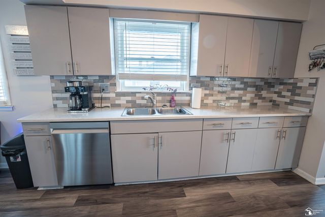 14259 S Dixie Highway, Monroe Twp, MI 48161