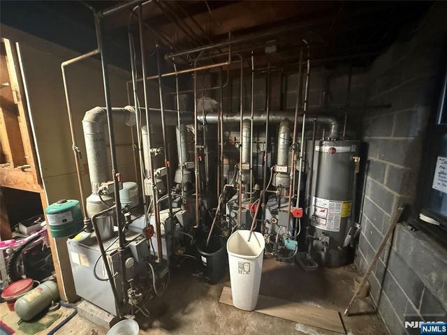 234 6th Street, Fairview, NJ 07022