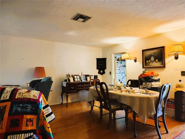 1620 58TH AVENUE S 6, St Petersburg, FL 33712
