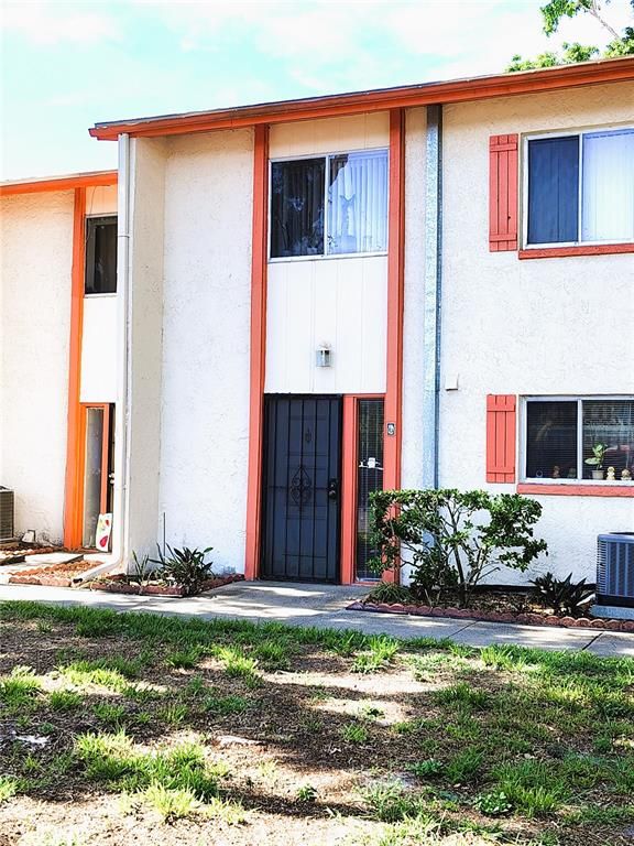 1620 58TH AVENUE S 6, St Petersburg, FL 33712