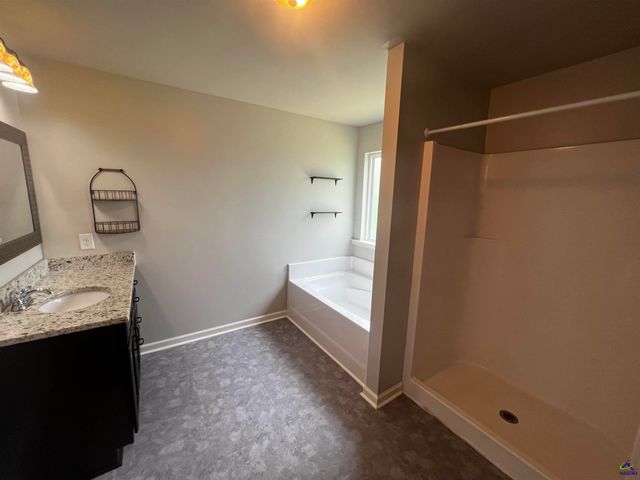 323 Rippling Water Way, Perry, GA 31069
