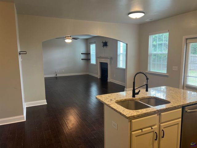 323 Rippling Water Way, Perry, GA 31069