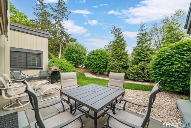 899 Heritage Village A, Southbury, CT 06488