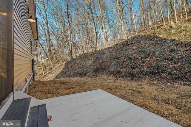191 SHENANDOAH RANCH RD, Harpers Ferry, WV 25425