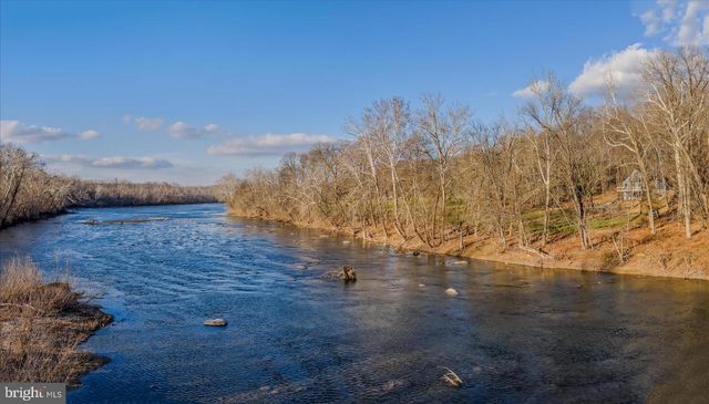 191 SHENANDOAH RANCH RD, Harpers Ferry, WV 25425