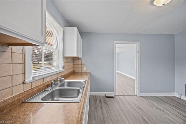 607 Martha Place, High Point, NC 27263