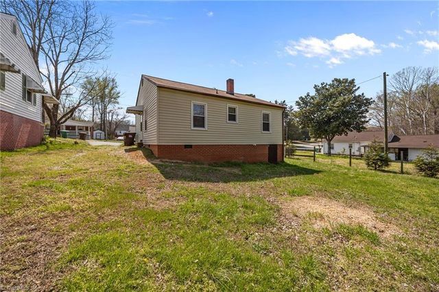 607 Martha Place, High Point, NC 27263