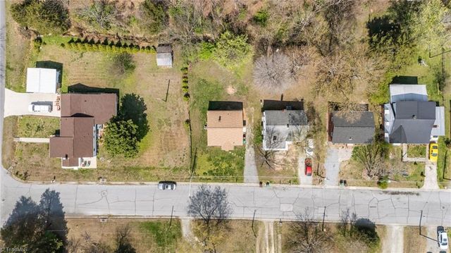 607 Martha Place, High Point, NC 27263