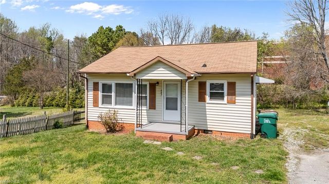 607 Martha Place, High Point, NC 27263