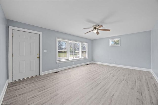 607 Martha Place, High Point, NC 27263