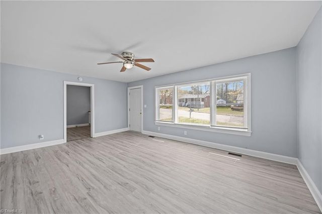 607 Martha Place, High Point, NC 27263