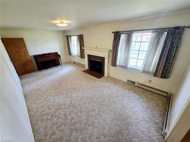 3015 S NC Highway 87, Graham, NC 27253