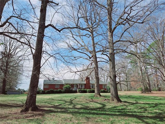 3015 S NC Highway 87, Graham, NC 27253
