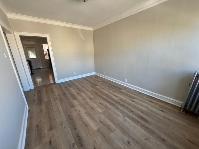 4917 W Berteau Avenue 1, Chicago, IL 60641