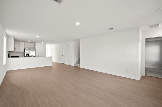 2126 Mosaic Valley Court, Angleton, TX 77515