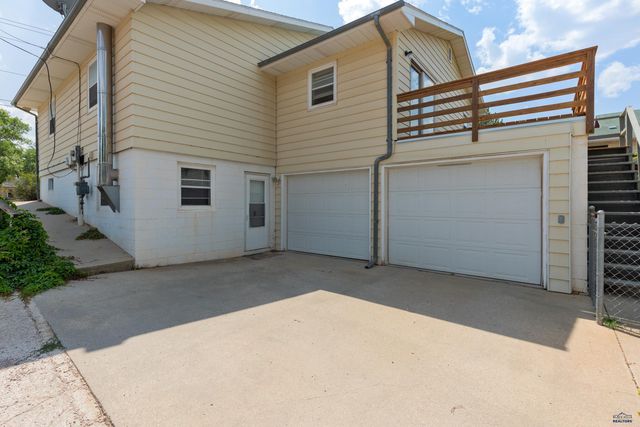 5010 S CANYON RD, Rapid City, SD 57702