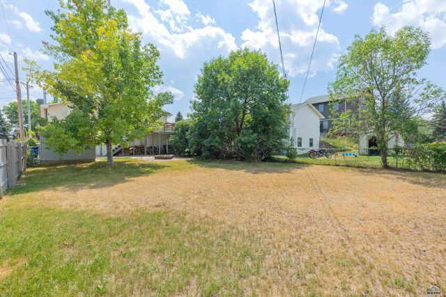 5010 S CANYON RD, Rapid City, SD 57702
