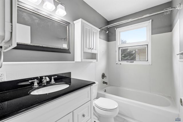 5010 S CANYON RD, Rapid City, SD 57702