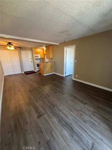 21800 Schoenborn Street 217, Canoga Park, CA 91304