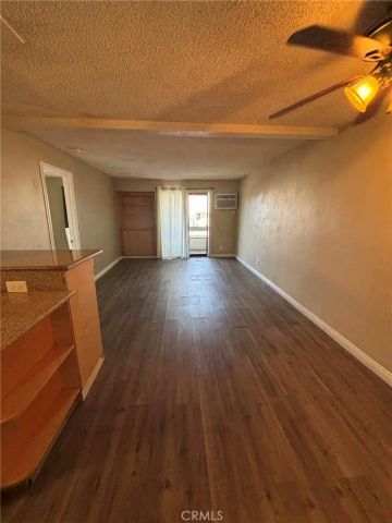 21800 Schoenborn Street 217, Canoga Park, CA 91304