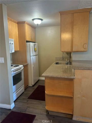 21800 Schoenborn Street 217, Canoga Park, CA 91304