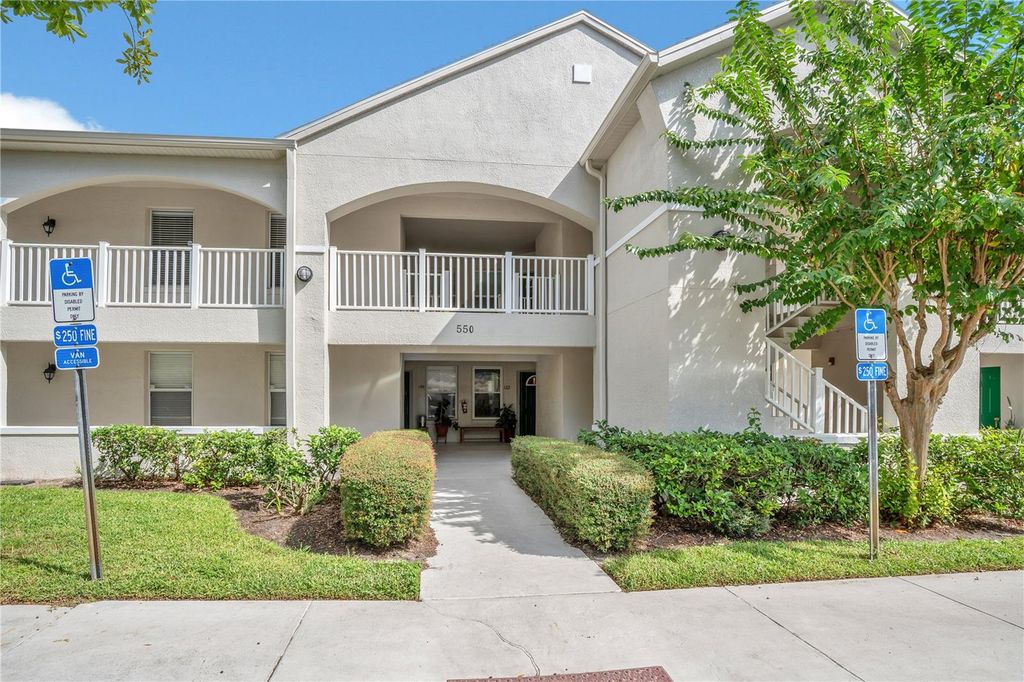 550 CRANES WAY 122, Altamonte Springs, FL 32701