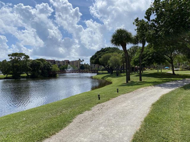 755 DOTTEREL Road 1108, Delray Beach, FL 33444
