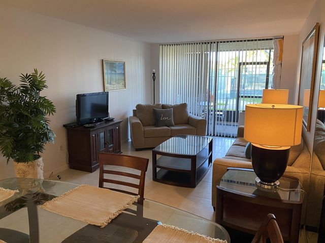 755 DOTTEREL Road 1108, Delray Beach, FL 33444