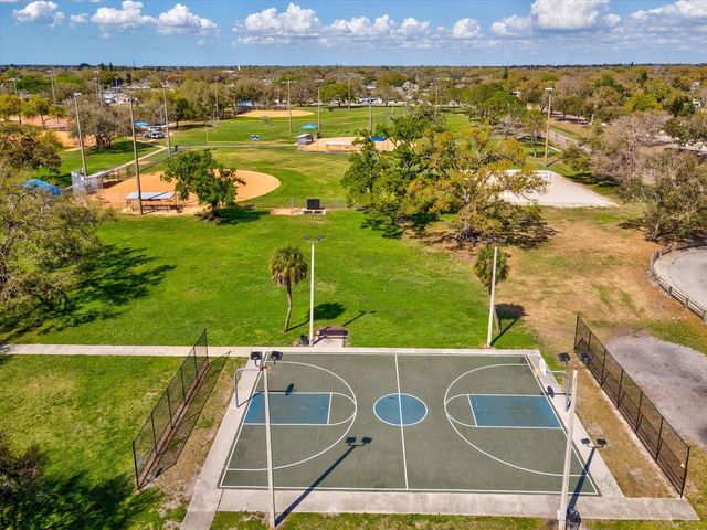 5330 26TH AVENUE N, St Petersburg, FL 33710