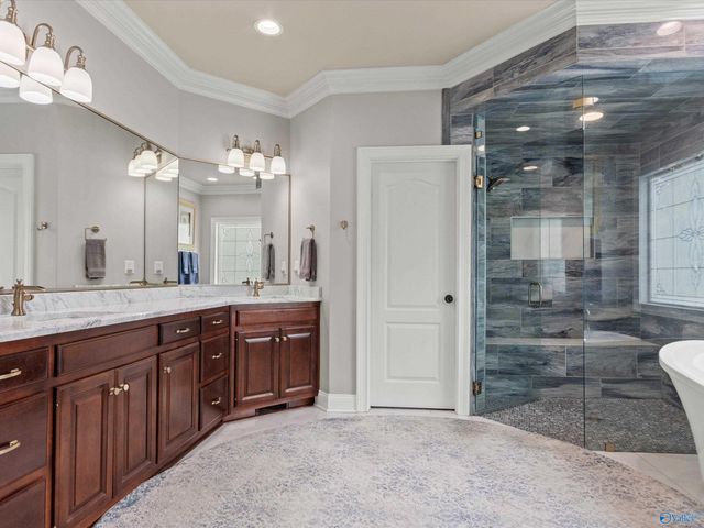 145 Misty River Lane SW, Huntsville, AL 35824