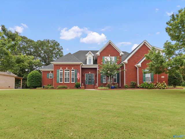 145 Misty River Lane SW, Huntsville, AL 35824