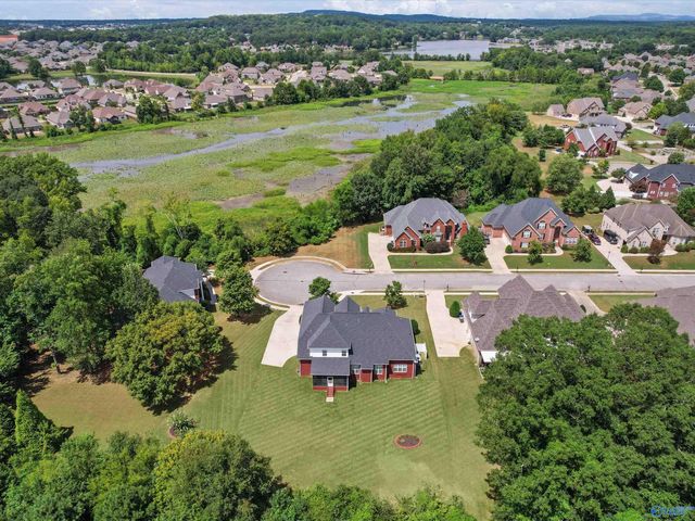 145 Misty River Lane SW, Huntsville, AL 35824