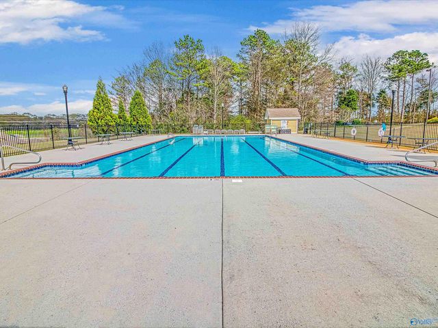 145 Misty River Lane SW, Huntsville, AL 35824