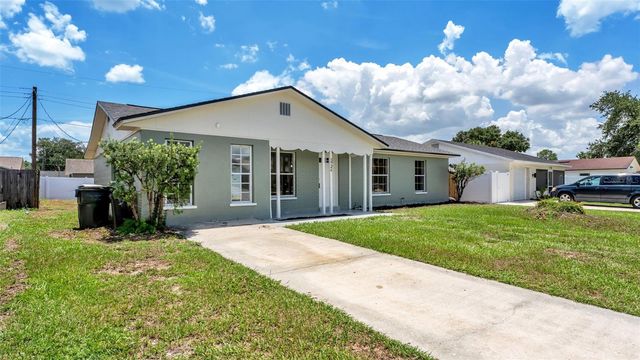 1726 CORDOVA CIRCLE W, Lakeland, FL 33801