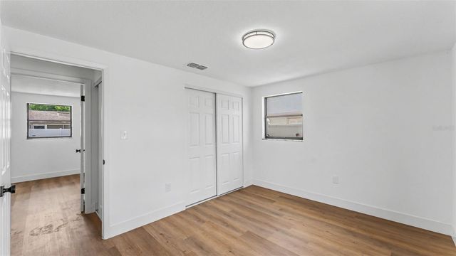1726 CORDOVA CIRCLE W, Lakeland, FL 33801