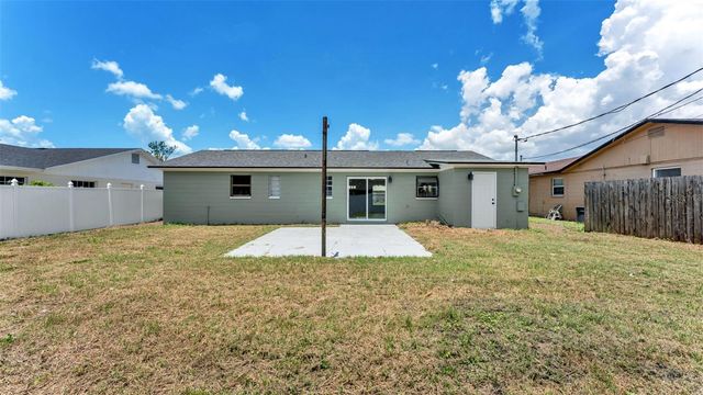 1726 CORDOVA CIRCLE W, Lakeland, FL 33801