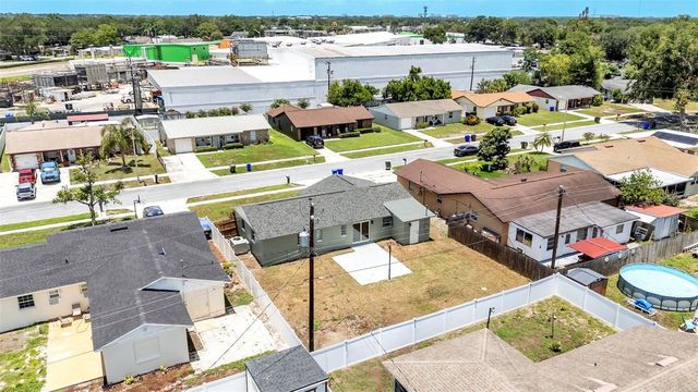 1726 CORDOVA CIRCLE W, Lakeland, FL 33801