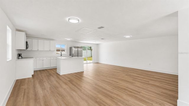 1726 CORDOVA CIRCLE W, Lakeland, FL 33801