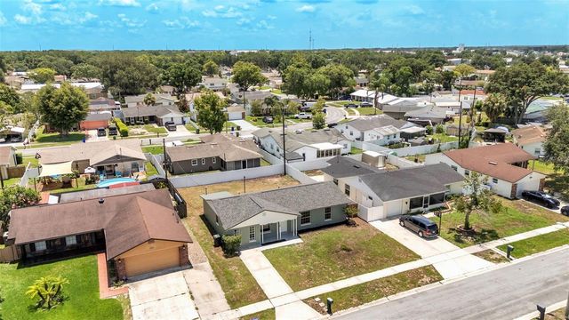 1726 CORDOVA CIRCLE W, Lakeland, FL 33801