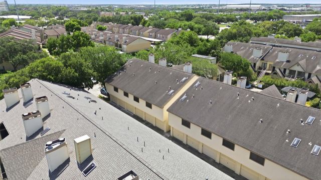 2425 Holly Hall Street D59, Houston, TX 77054