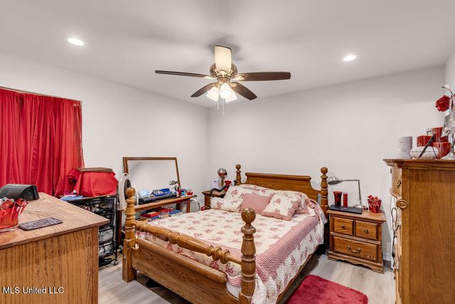 1084 Koloa Court, Diamondhead, MS 39525