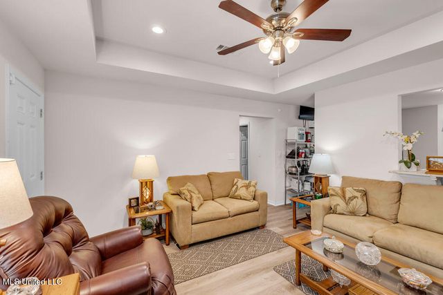 1084 Koloa Court, Diamondhead, MS 39525