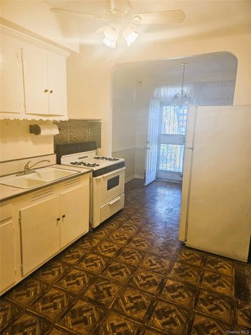 664 Remsen Avenue, Brooklyn, NY 11236