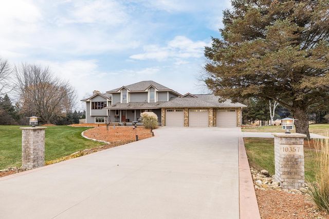 10357 117th Street N, Grant, MN 55082