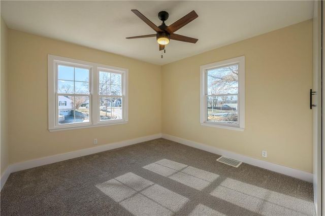 3826 Victory Drive, Kansas City, KS 66102