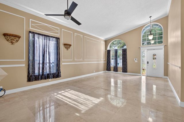 243 WEDGEWOOD Circle, Greenacres, FL 33463