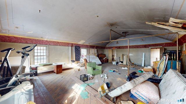163 Main Street, Deep River, CT 06417