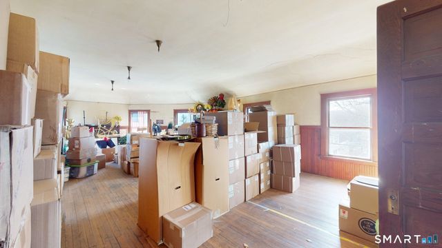 163 Main Street, Deep River, CT 06417